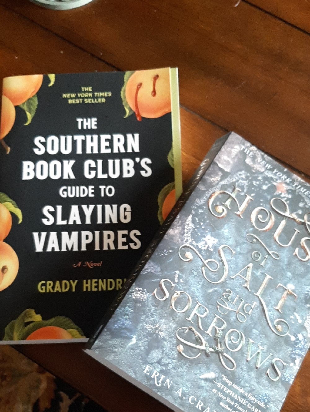 The Southern Book Club's Guide to Slaying Vampires & House Of Salt & Sorrows!!